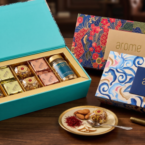 Plain Box of Celebration